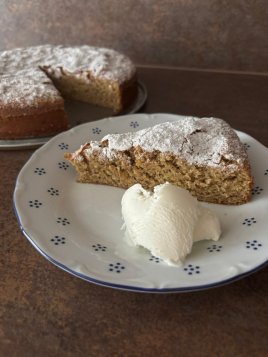 Recepty z žitovcové mouky - Jednoduchý a výtečný jablkový koláč